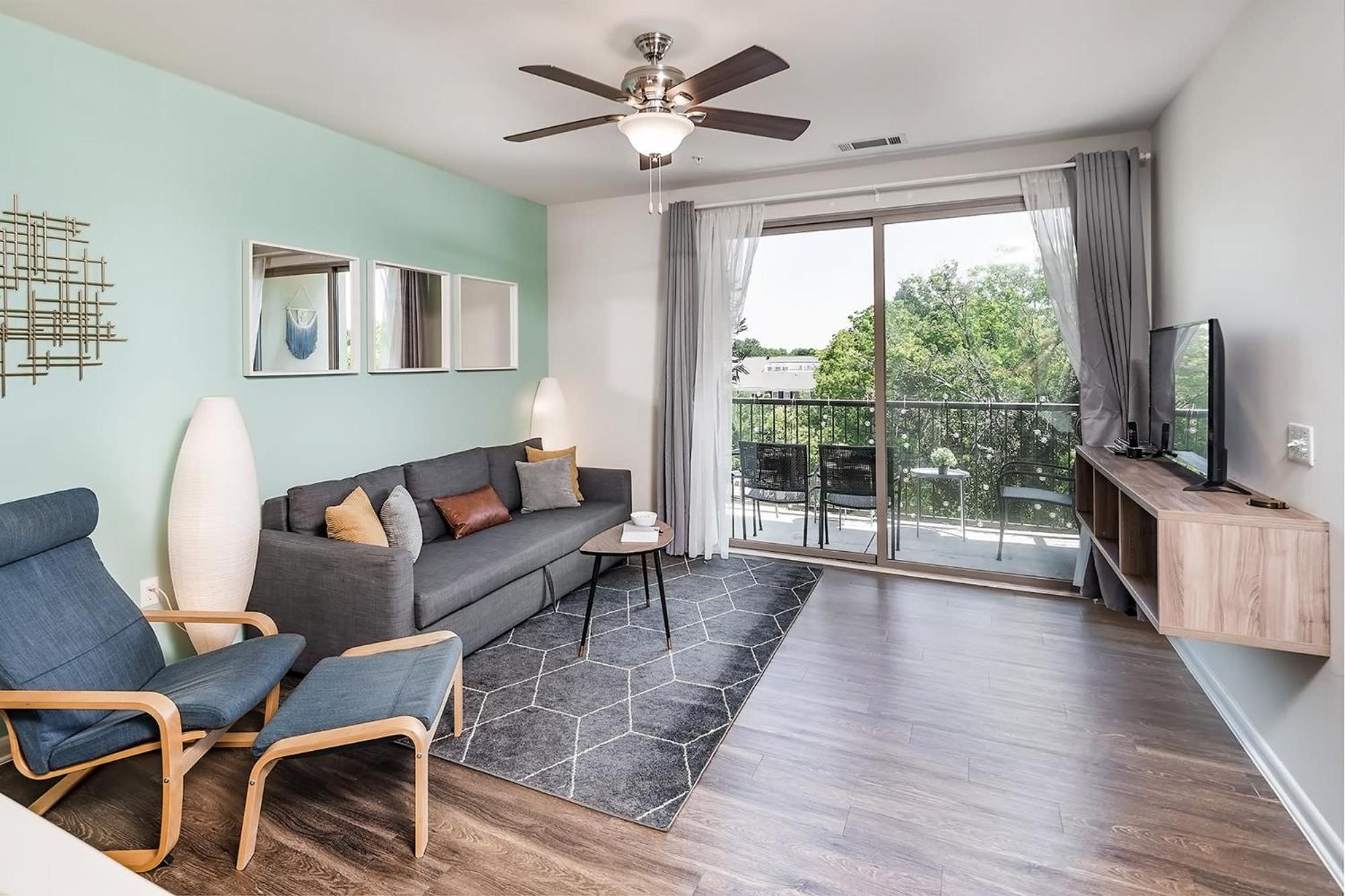 שרלוט Uptown 4Th Ward Luxury Apt Year-Round Pool מראה חיצוני תמונה