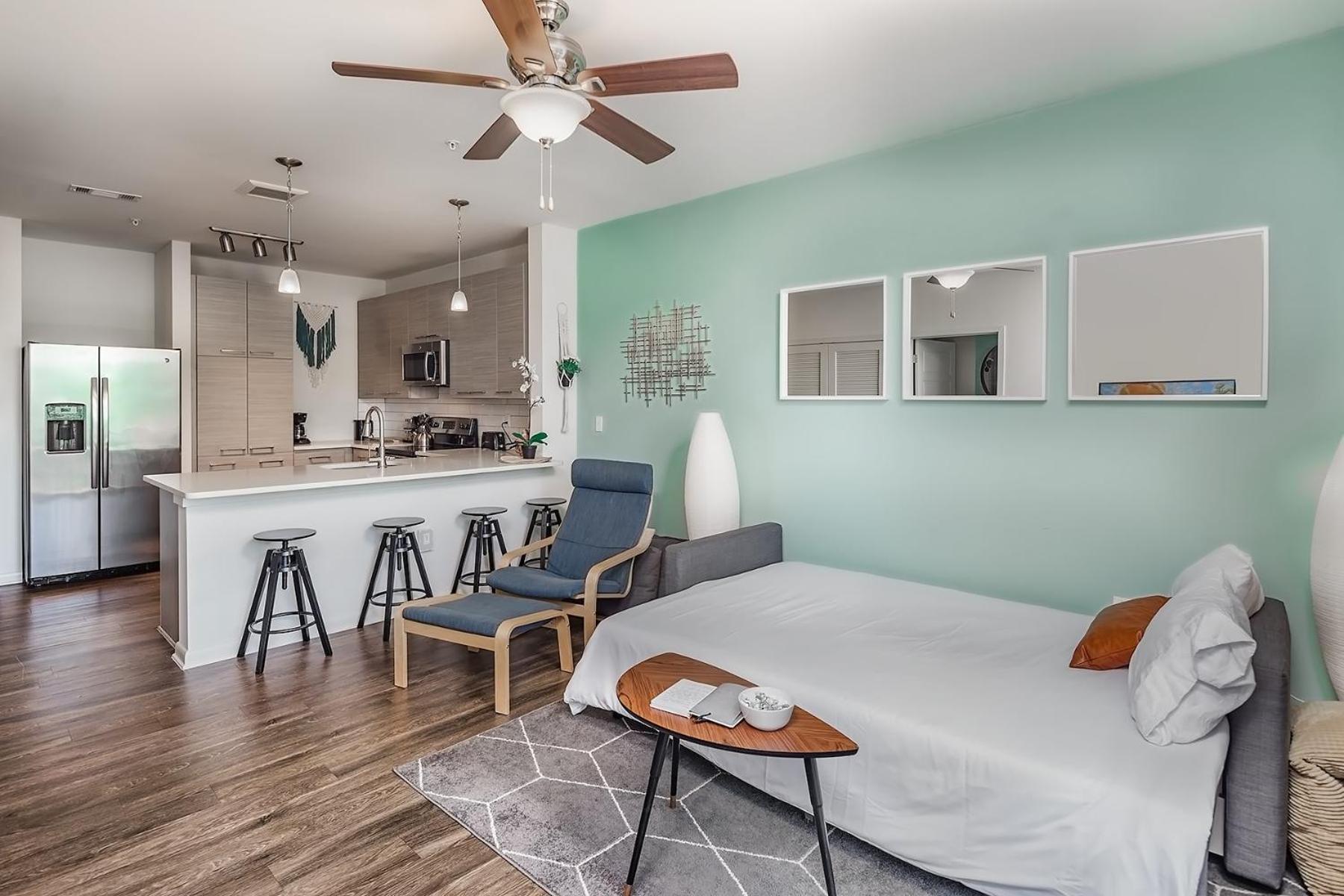 שרלוט Uptown 4Th Ward Luxury Apt Year-Round Pool מראה חיצוני תמונה
