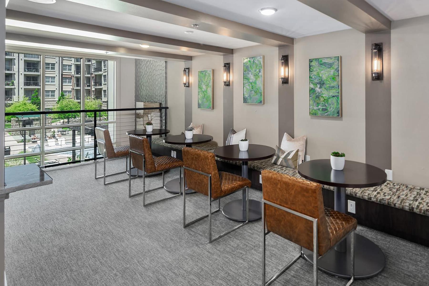 שרלוט Uptown 4Th Ward Luxury Apt Year-Round Pool מראה חיצוני תמונה