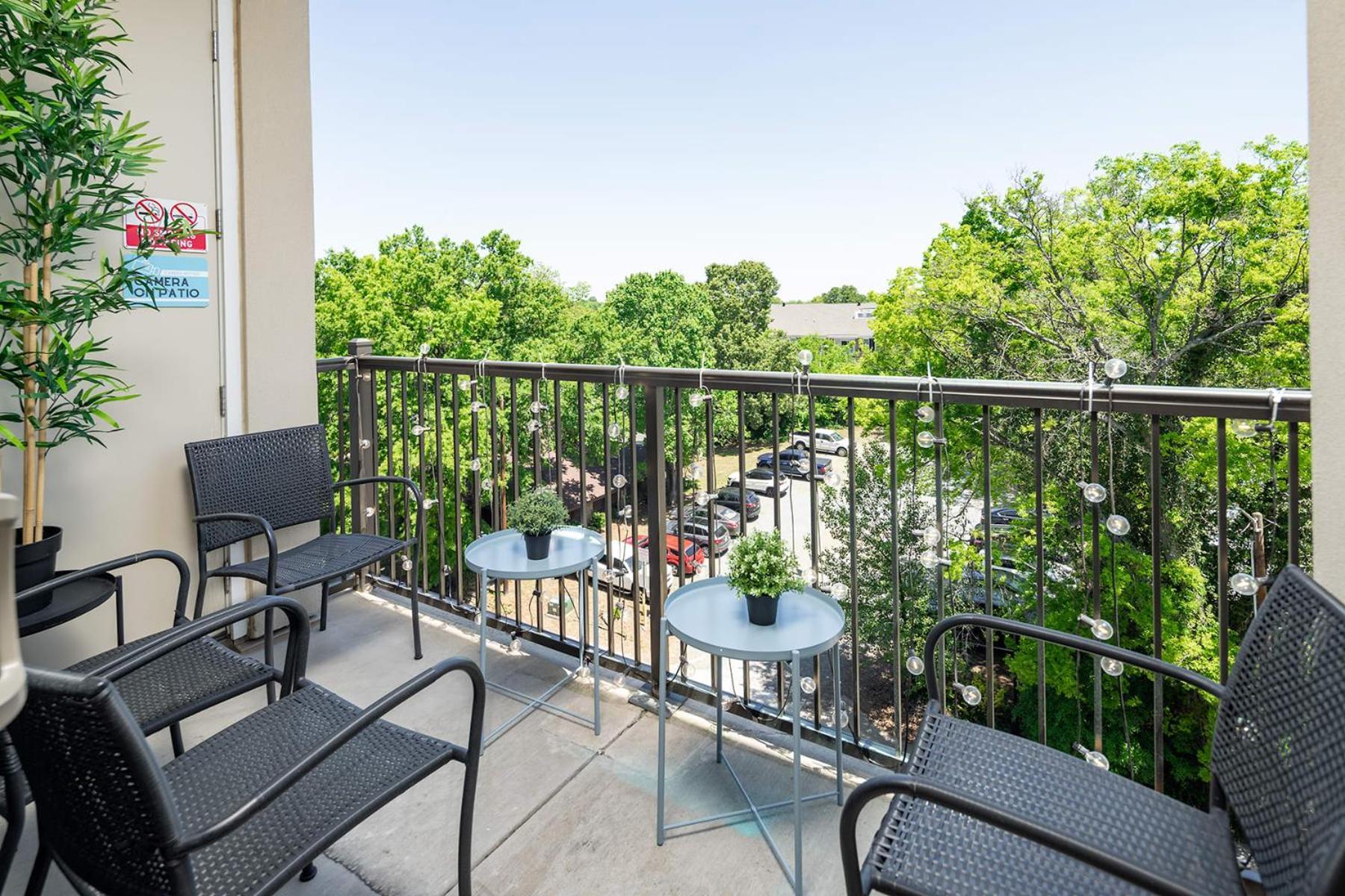 שרלוט Uptown 4Th Ward Luxury Apt Year-Round Pool מראה חיצוני תמונה