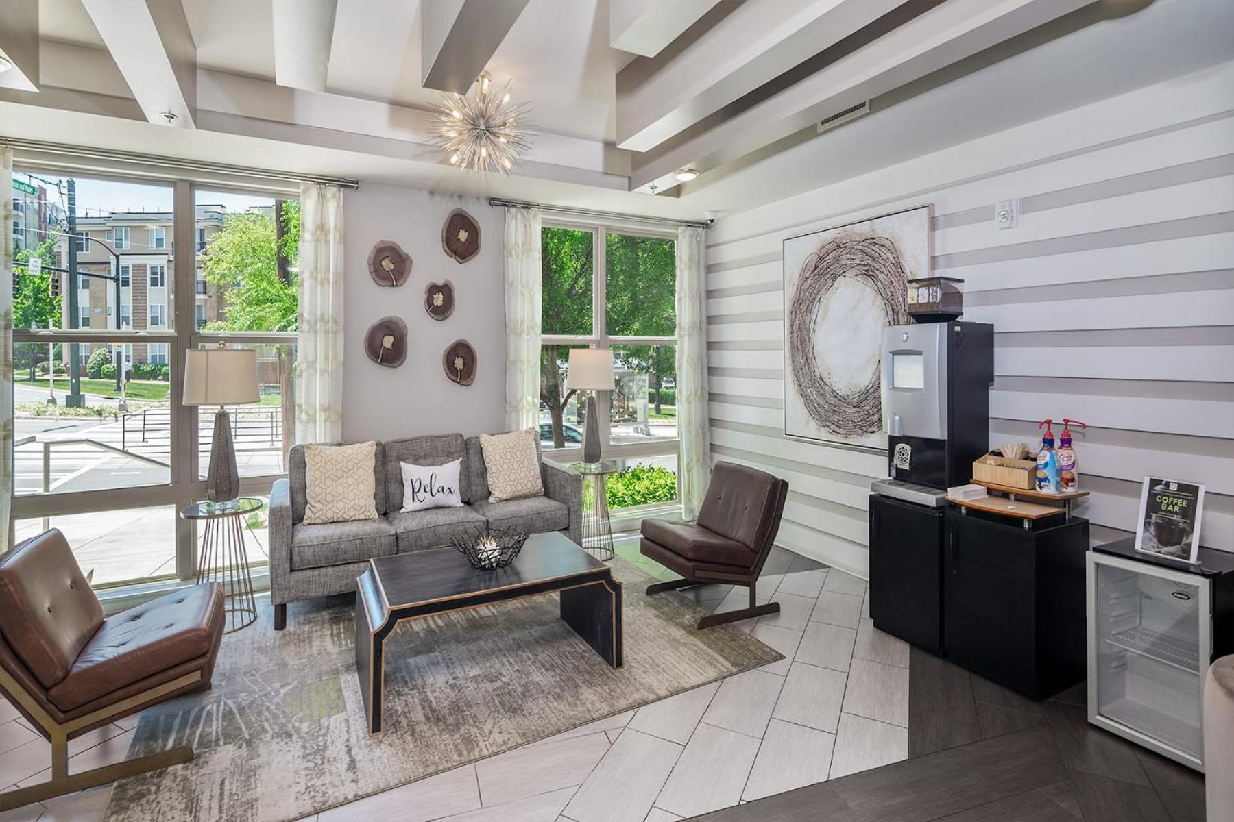 שרלוט Uptown 4Th Ward Luxury Apt Year-Round Pool מראה חיצוני תמונה