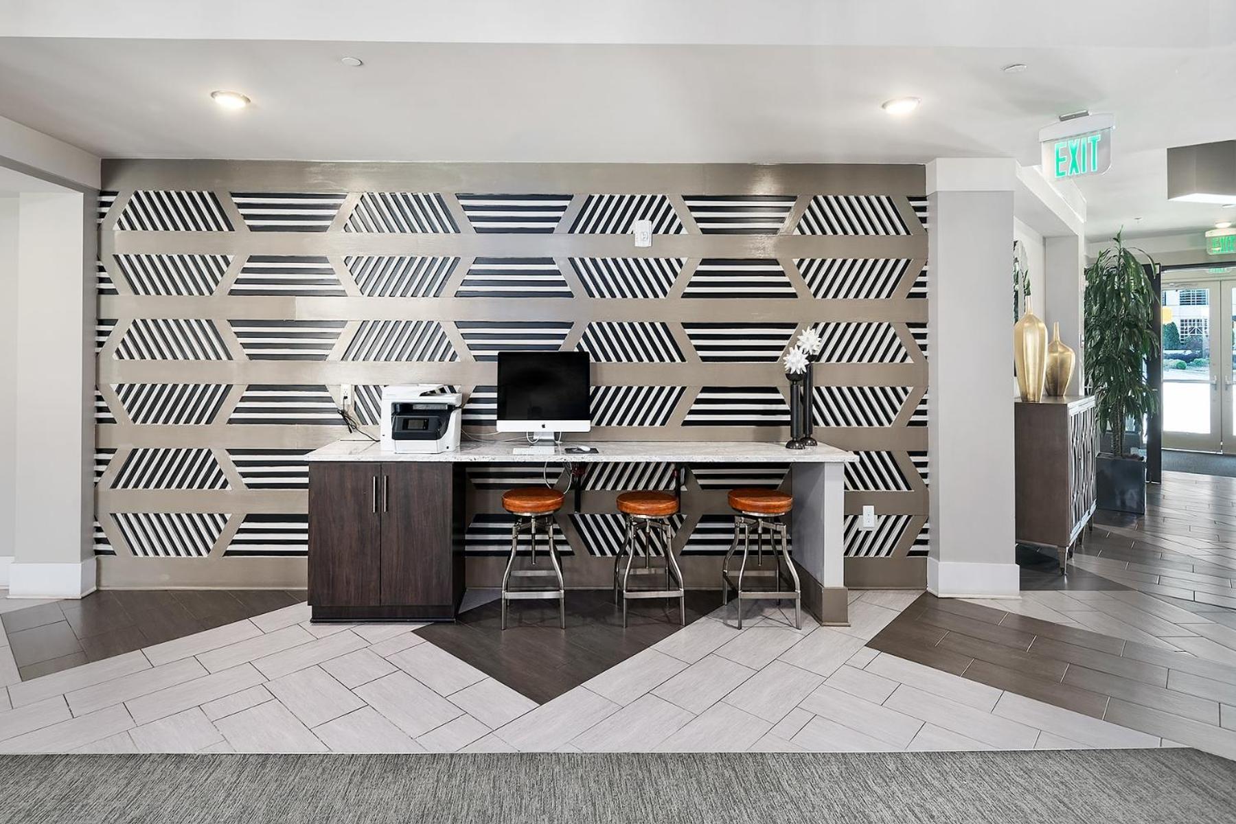 שרלוט Uptown 4Th Ward Luxury Apt Year-Round Pool מראה חיצוני תמונה